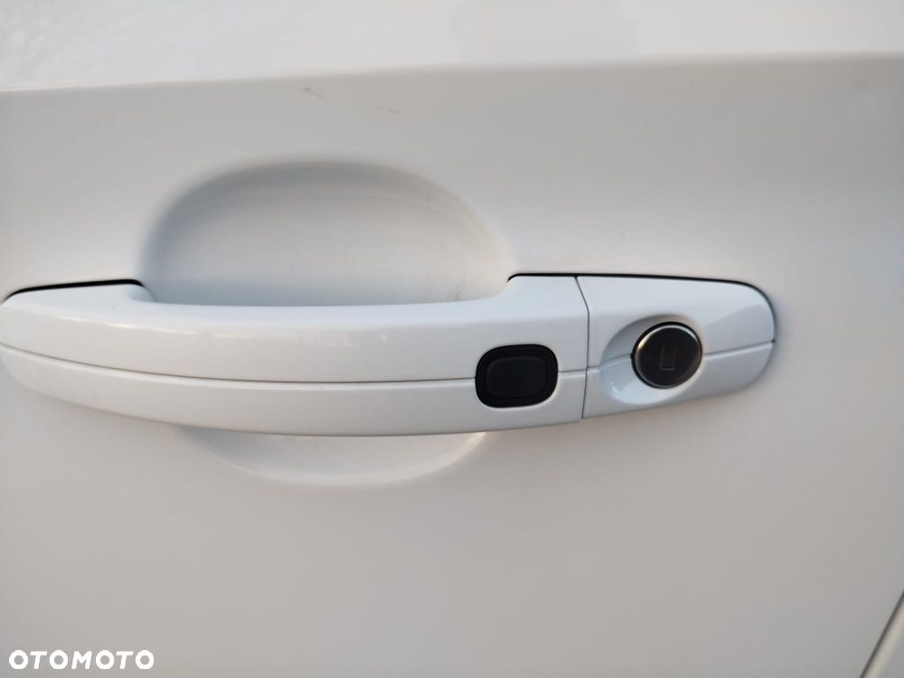 Ford Kuga 2.0 TDCi 4x4 Individual - 17