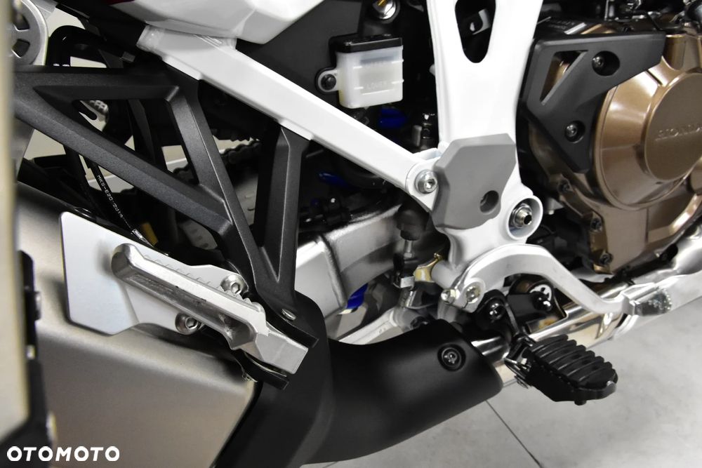 Honda CRF - 28
