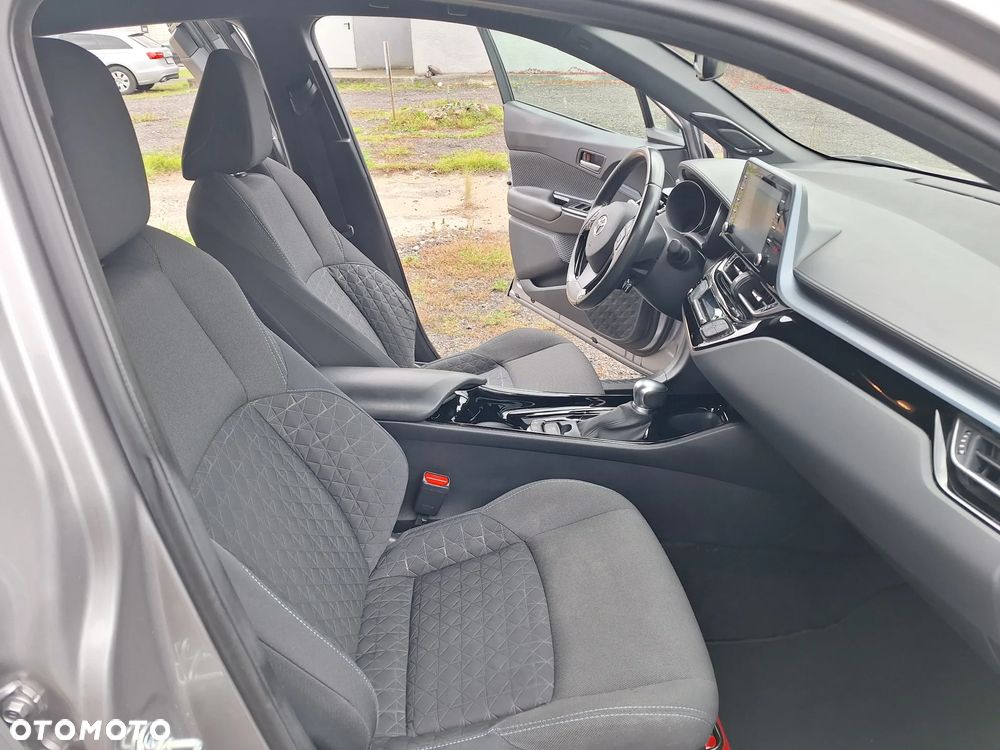 Toyota C-HR 1.8 Hybrid GPF Executive - 21