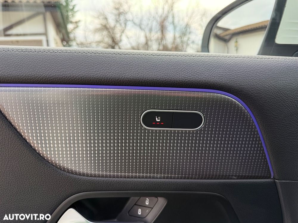 Mercedes-Benz GLA 250 e 8G-DCT Special Edition - 21