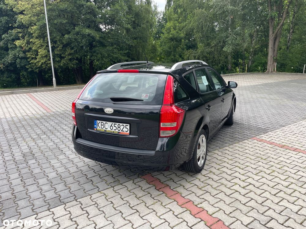 Kia Ceed 1.4 Comfort - 4