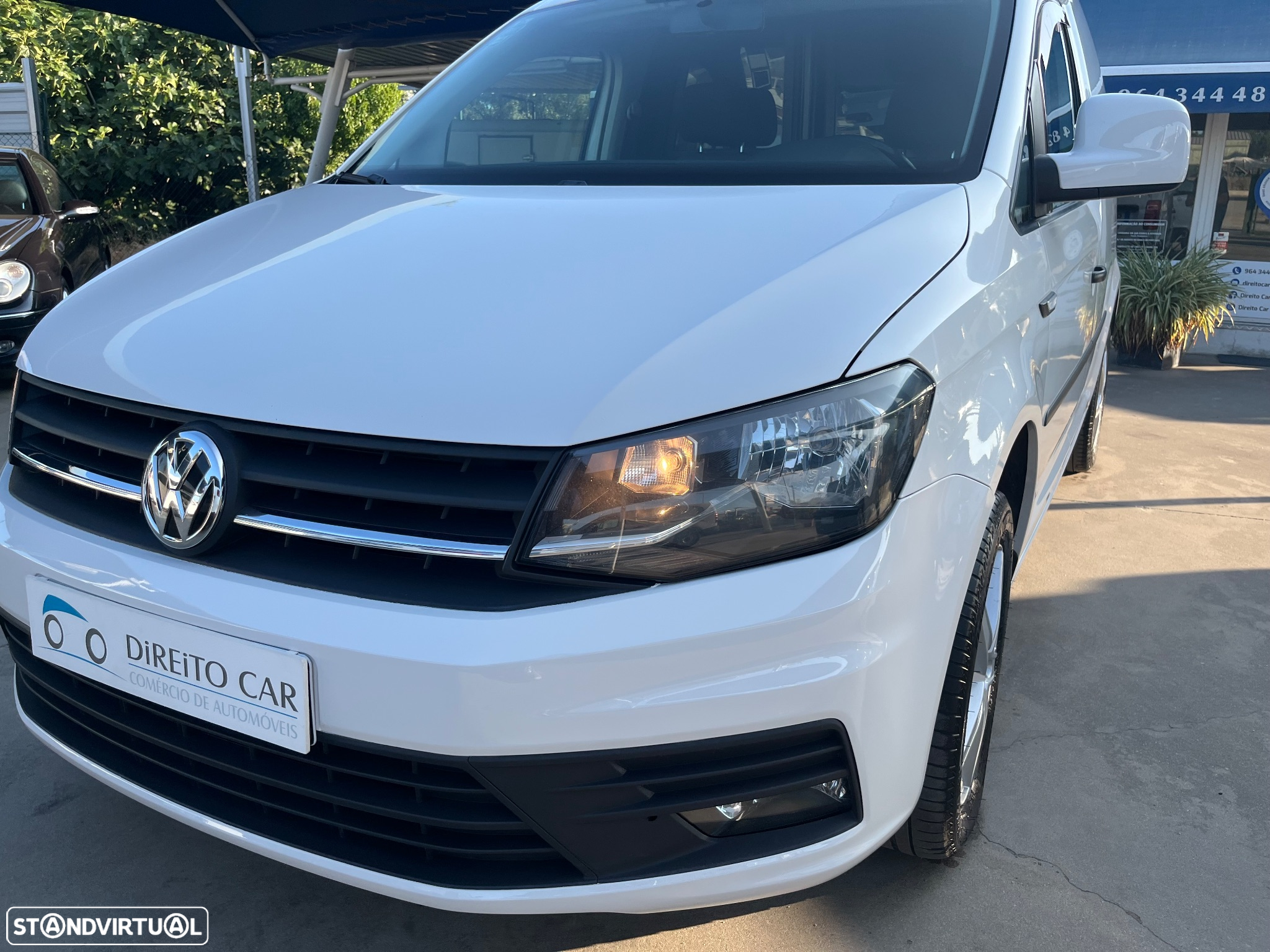VW Caddy Van 2.0 TDi 150cv Confirtline - 6