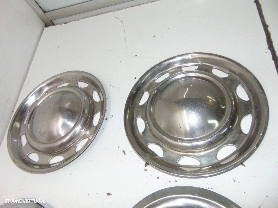 Antigos e clássicos tampões de roda - 6