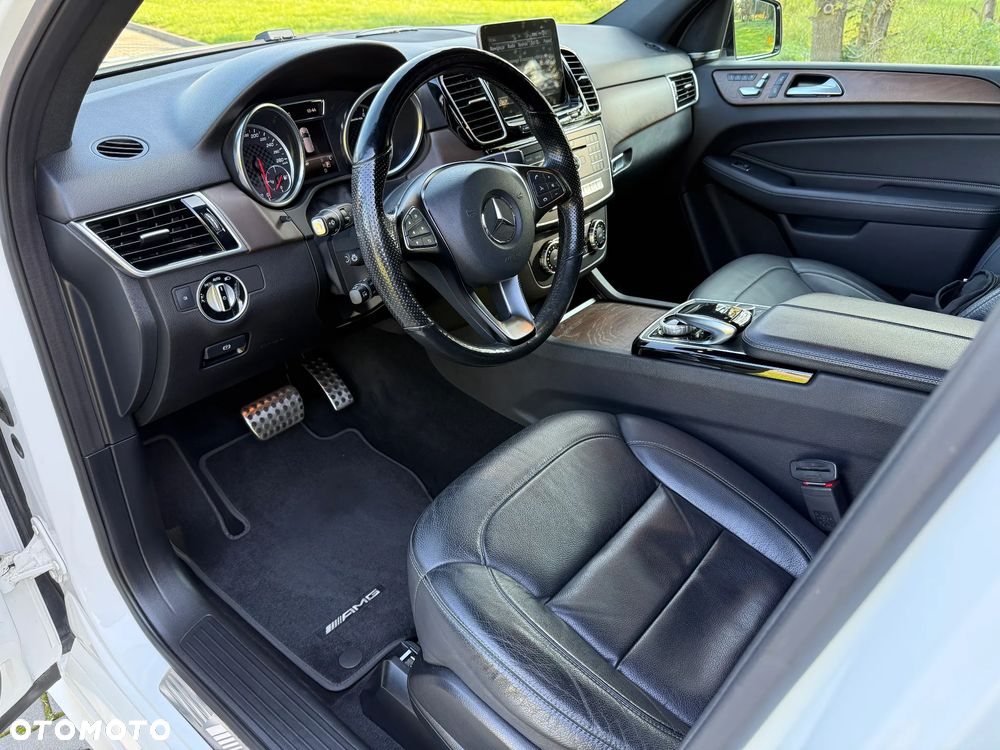 Mercedes-Benz GLE AMG 43 4Matic 9G-TRONIC AMG Line - 10
