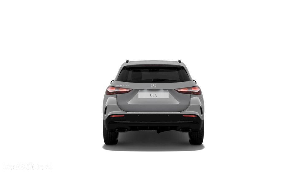 Mercedes-Benz GLA 200 AMG Line - 6