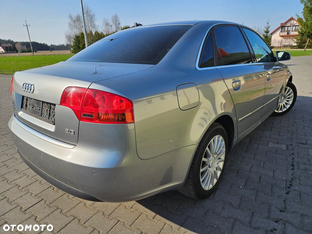 Audi A4 Limousine 2 - 4