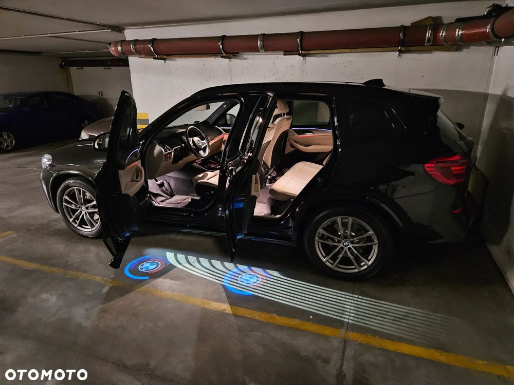 BMW X3 xDrive20d - 9
