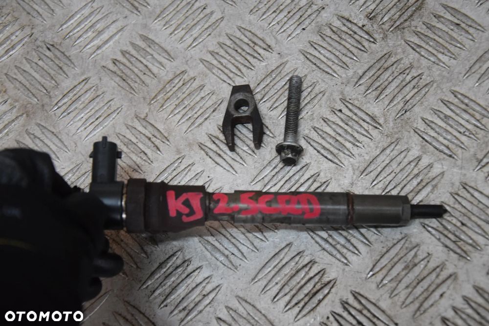 JEEP CHEROKEE KJ 2.5 CRD WTRYSK WTRYSKIWACZ WTRYSKI - 10