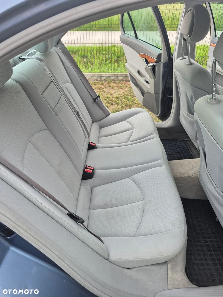 Mercedes-Benz Klasa E 200 Kompressor Elegance Sport Edition - 7
