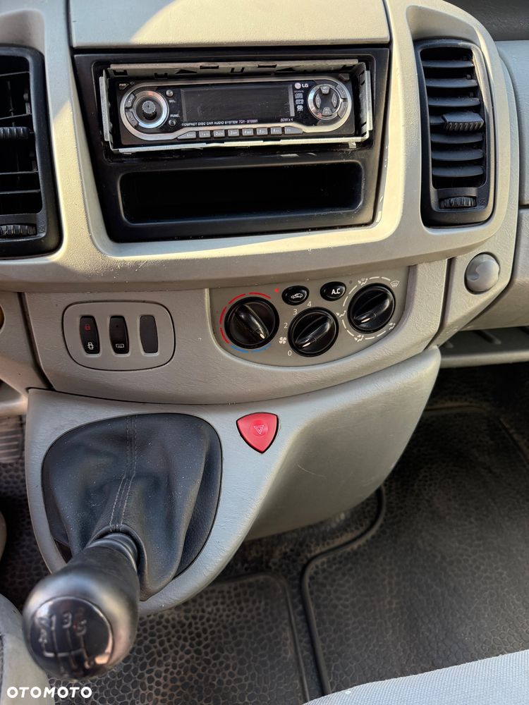 Opel Vivaro L2H1 - 11