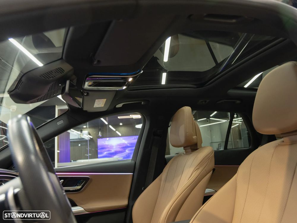 Mercedes-Benz E 300 e Station - 12