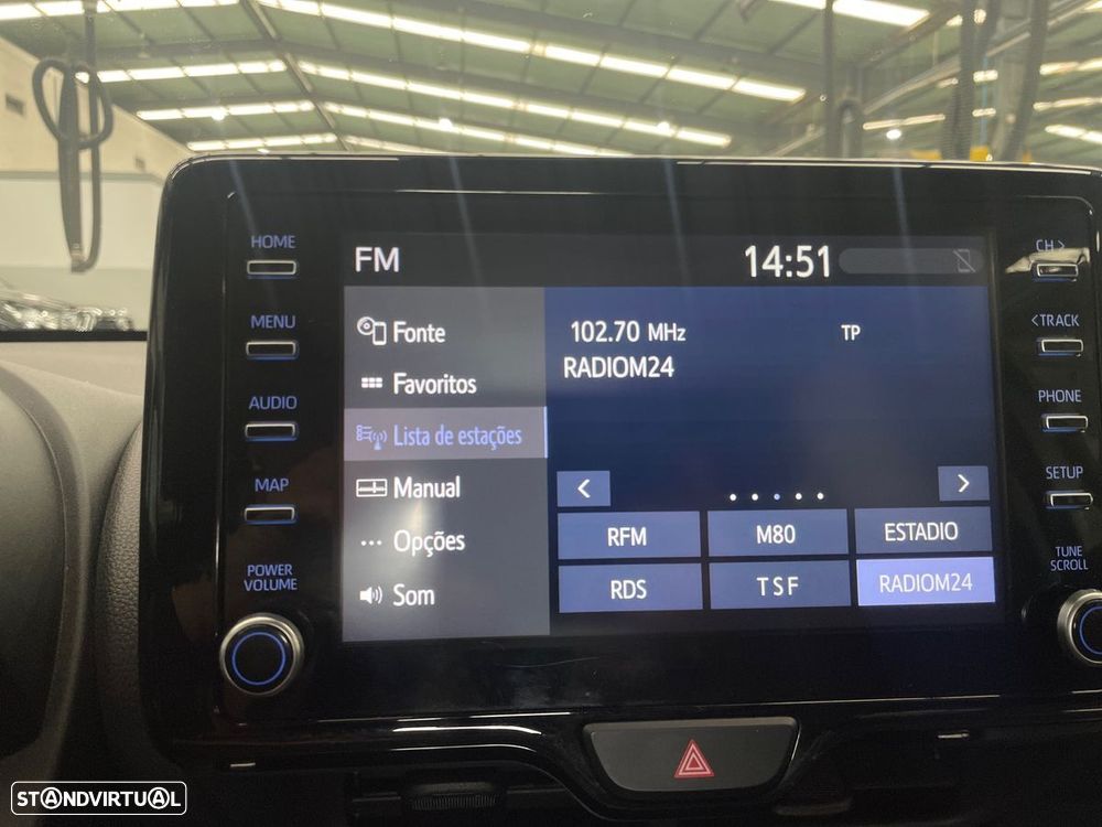 Toyota Yaris Cross 1.5 HDF Comfort Plus - 14