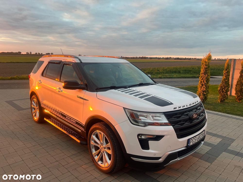 Ford Explorer - 10