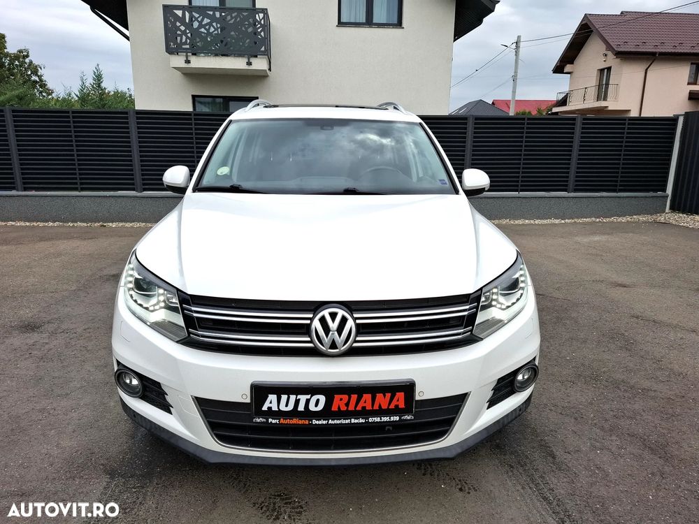 Volkswagen Tiguan 2.0 TDI DPF BlueMotion Technology Sport & Style - 9