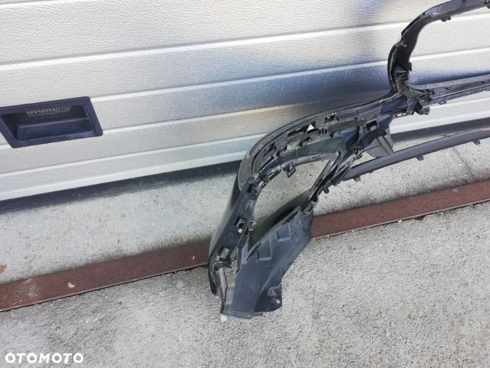 ZDERZAK PRZEDNI MERCEDES W205 LIFT - 6