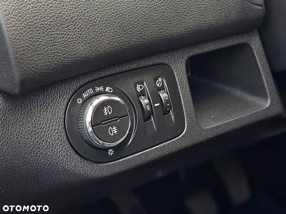 Opel Meriva 1.4 T Cosmo - 15