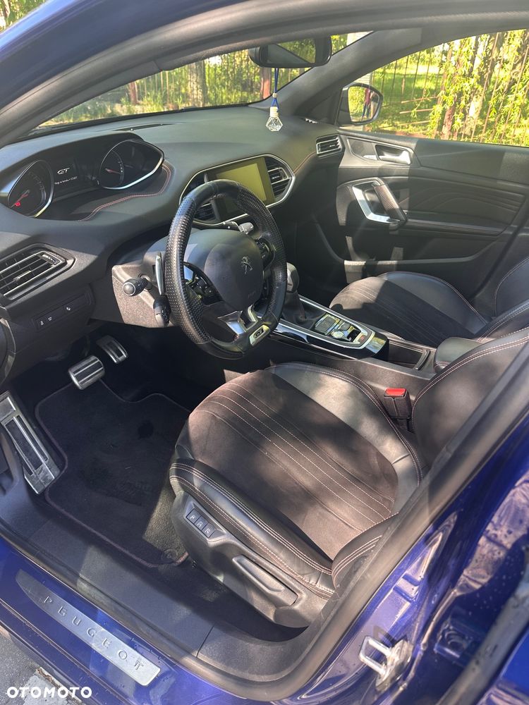 Peugeot 308 - 4
