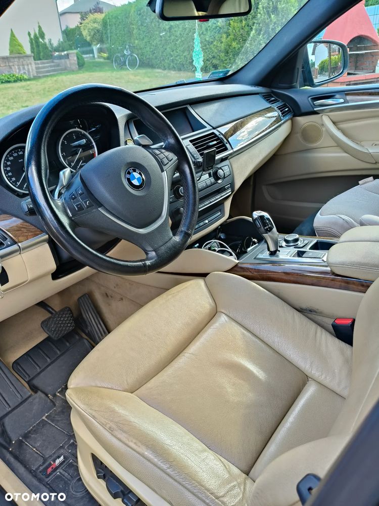 BMW X6 - 8