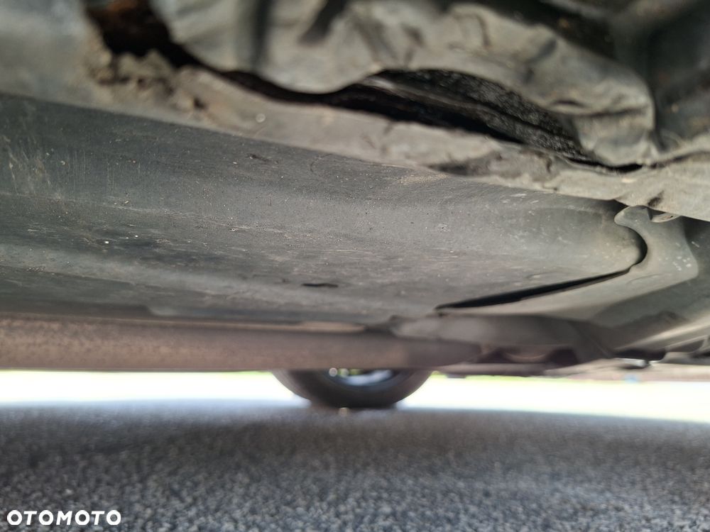 Mercedes-Benz CLK - 27