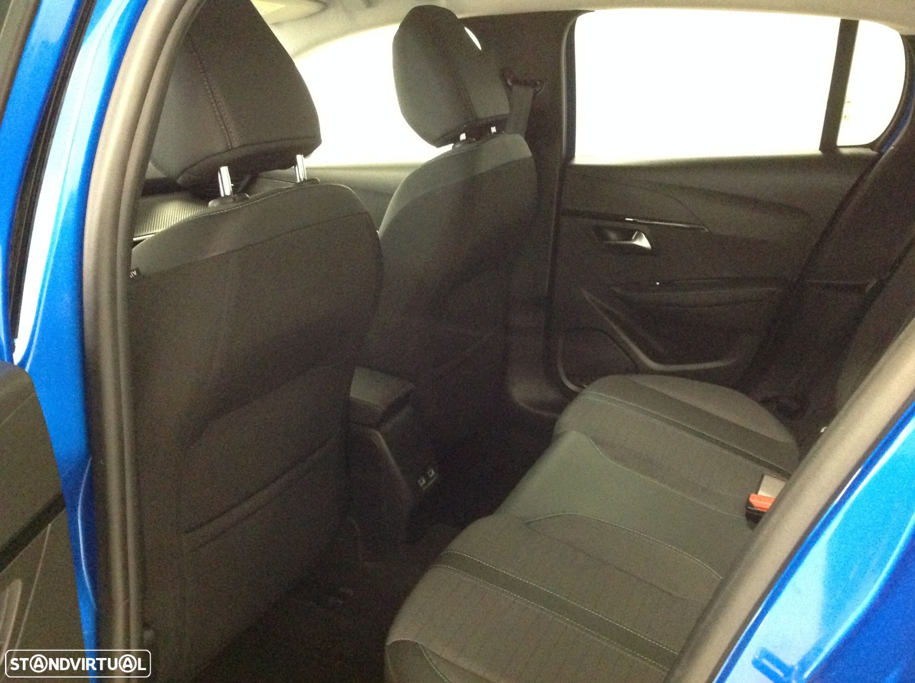 Peugeot 208 1.2 PureTech Allure - 20