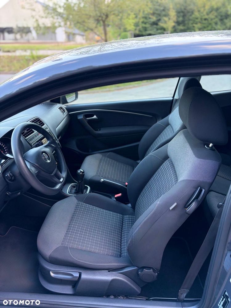 Volkswagen Polo 1.4 TDI BMT Comfortline - 22