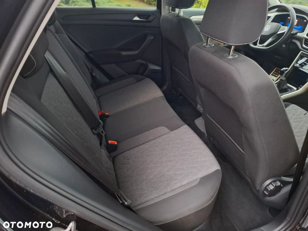 Volkswagen T-Roc 1.5 TSI OPF Move - 25