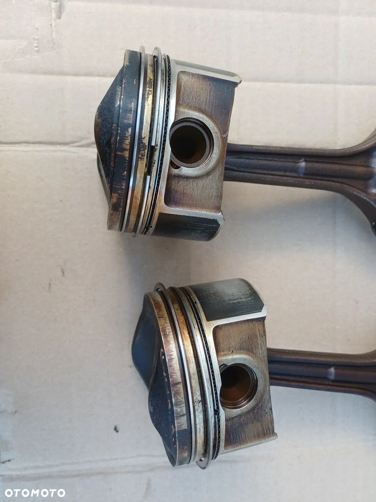 Tłok korbowód Audi A3 8P A4 B7 GOLF V PASSAT B6 2.0 TFSI BGB 82P41 06DA - 10