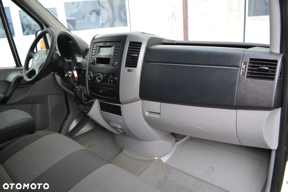 Volkswagen CRAFTER 35 DOKA - 23