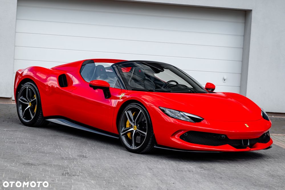 Ferrari 296 GTS - 15