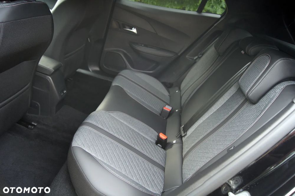 Peugeot 2008 PureTech 100 Stop&Start Allure Pack - 30