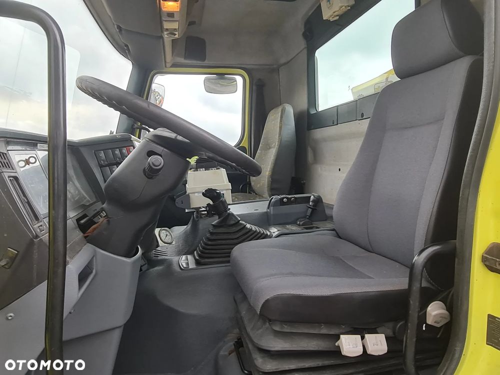 Renault Kerax 4x4 340 DCi Wywrotka 3 str Specjalny Super Stan Snorkel Czolownica Solarka Piaskarka I wł. Długi Kiper - 25