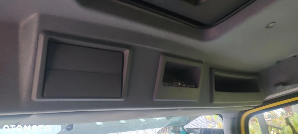 Atego EURO6 kabina sypialna kompletna - 10