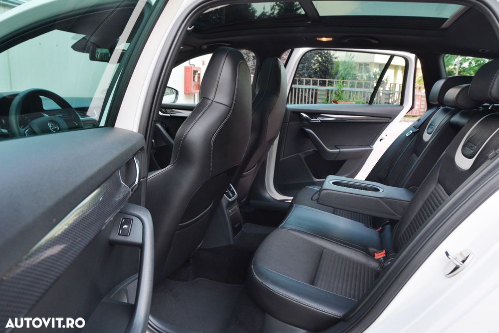 Skoda Octavia 2.0 TDI (Green tec) DSG RS - 13