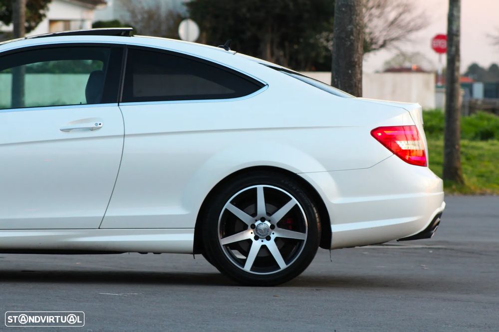 Mercedes-Benz C 220 CDI 7G-TRONIC Edition - 17