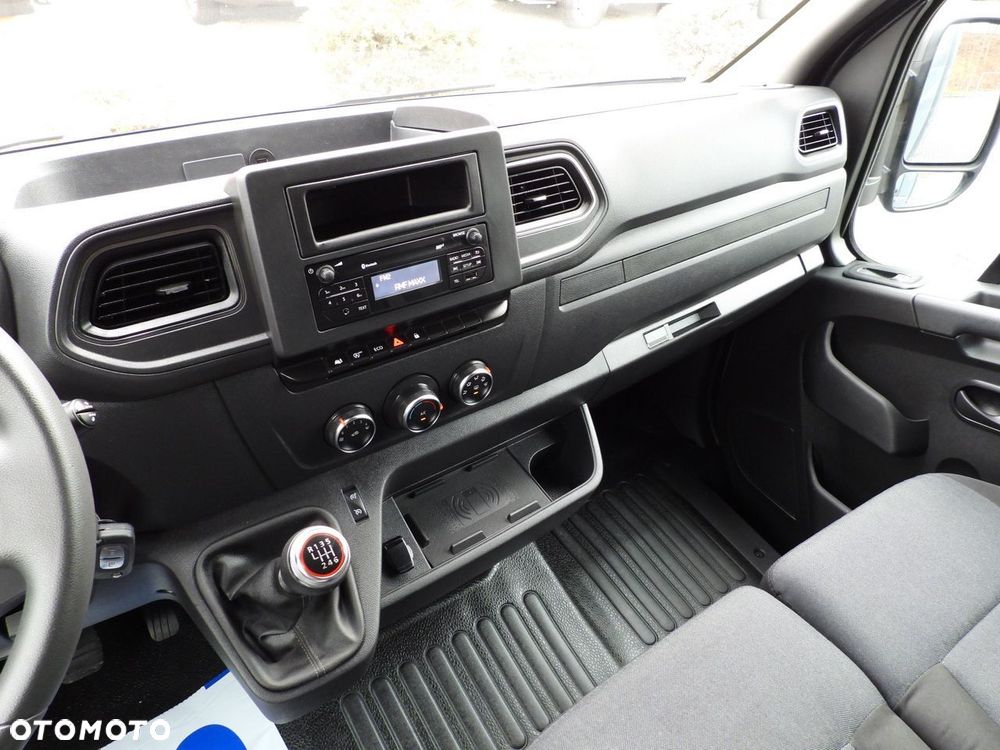 Renault MASTER PLANDEKA 10 PALET WEBASTO TEMPOMAT LEDY PNEUMATYKA KLIMATYZACJA  165KM - 32