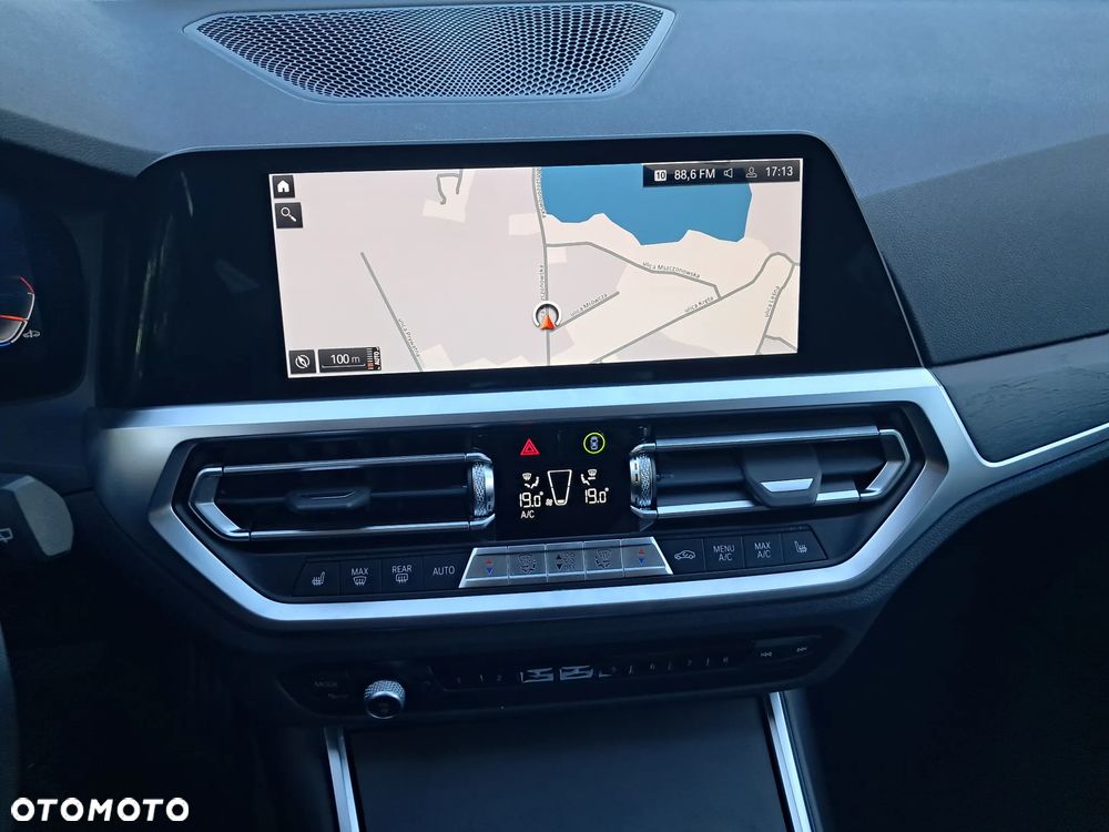 BMW Seria 3 320d Advantage sport - 21