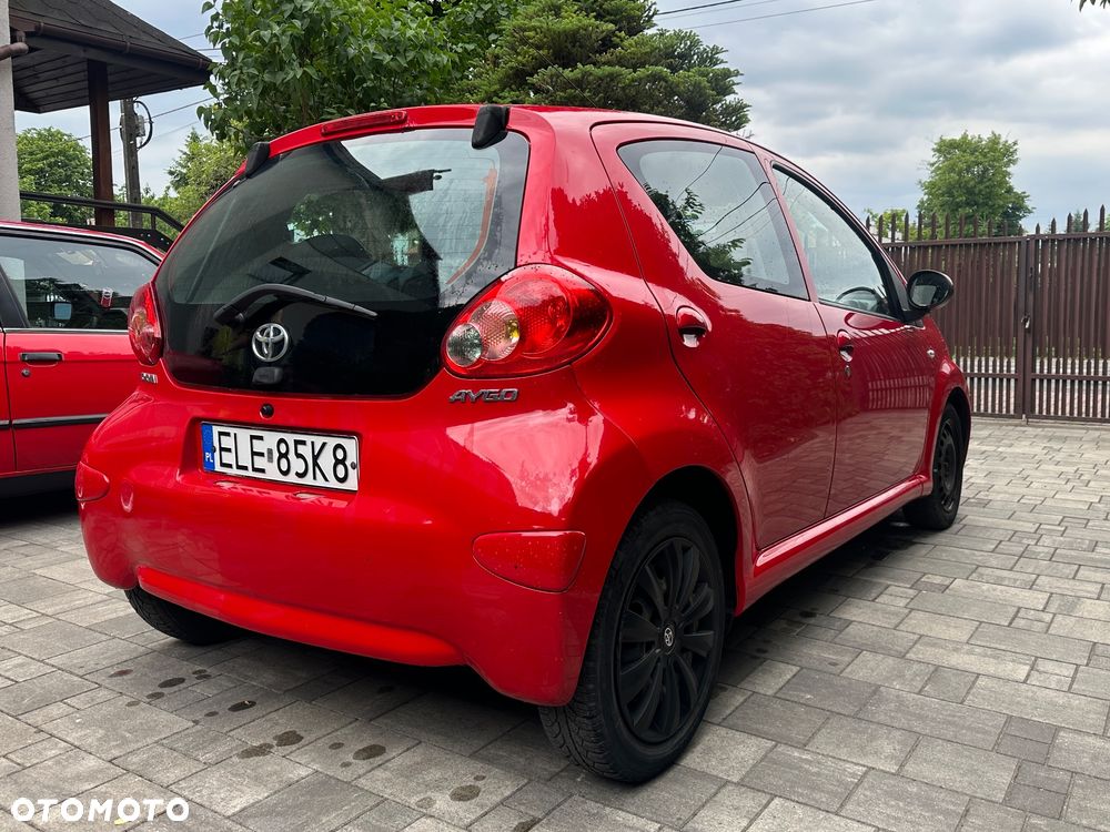 Toyota Aygo CoolRed - 3