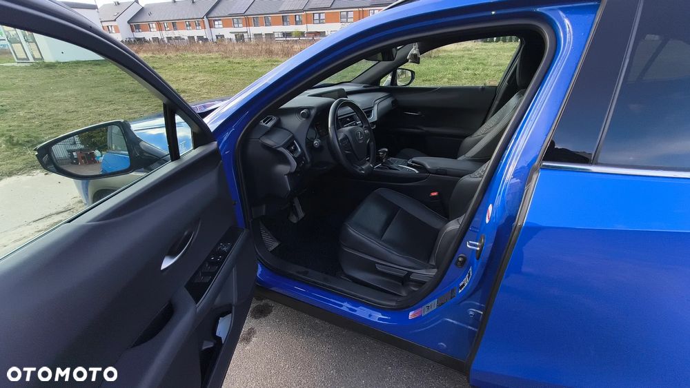 Lexus UX 250h GPF F Impression 2WD - 2