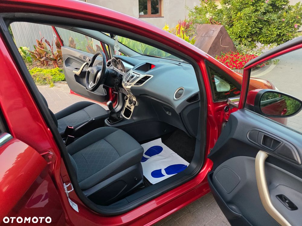 Ford Fiesta 1.25 Titanium - 27