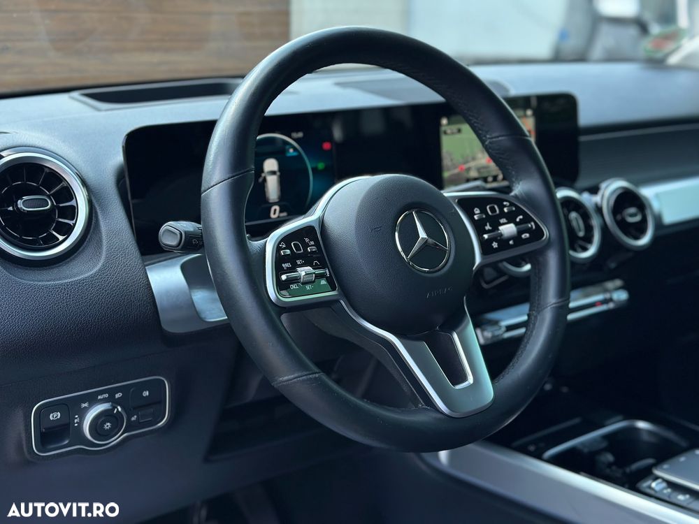 Mercedes-Benz GLB 200 d 8G-DCT Progressive - 24