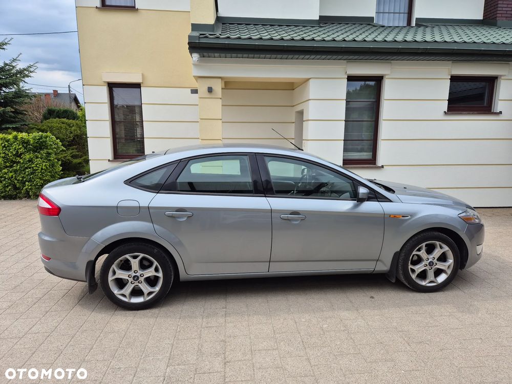 Ford Mondeo 2.0 Trend - 4