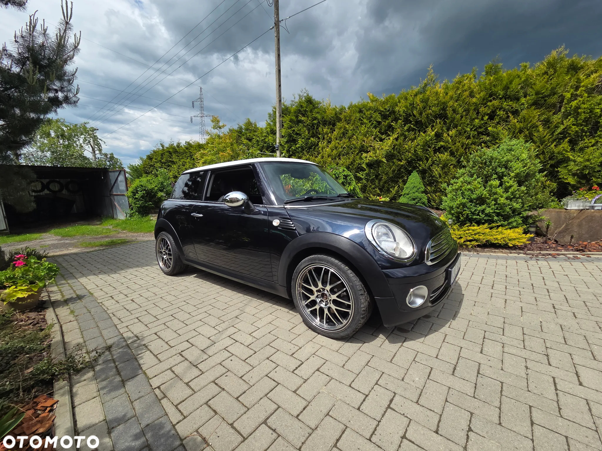 MINI Cooper Standard - 11