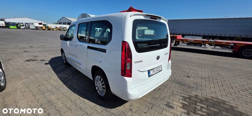 Toyota Proace City Verso Long 1.5 D-4D Business - 2