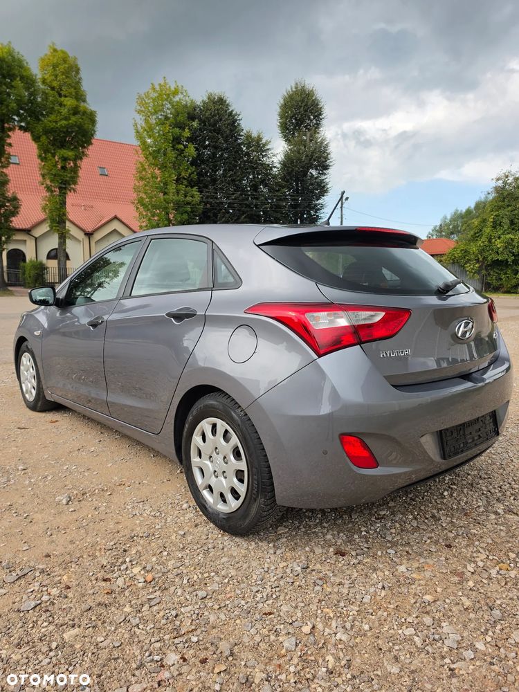 Hyundai i30 1.4 Style - 11