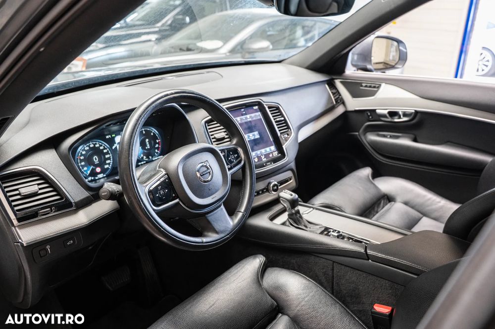 Volvo XC 90 D5 AWD Geartronic Inscription - 29