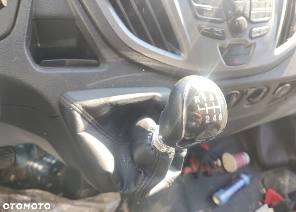 Ford Transit MK8 KONSOLA DESKA 2017 - 4