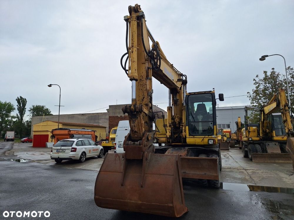 Komatsu Pw 200-7 4X4 - 2
