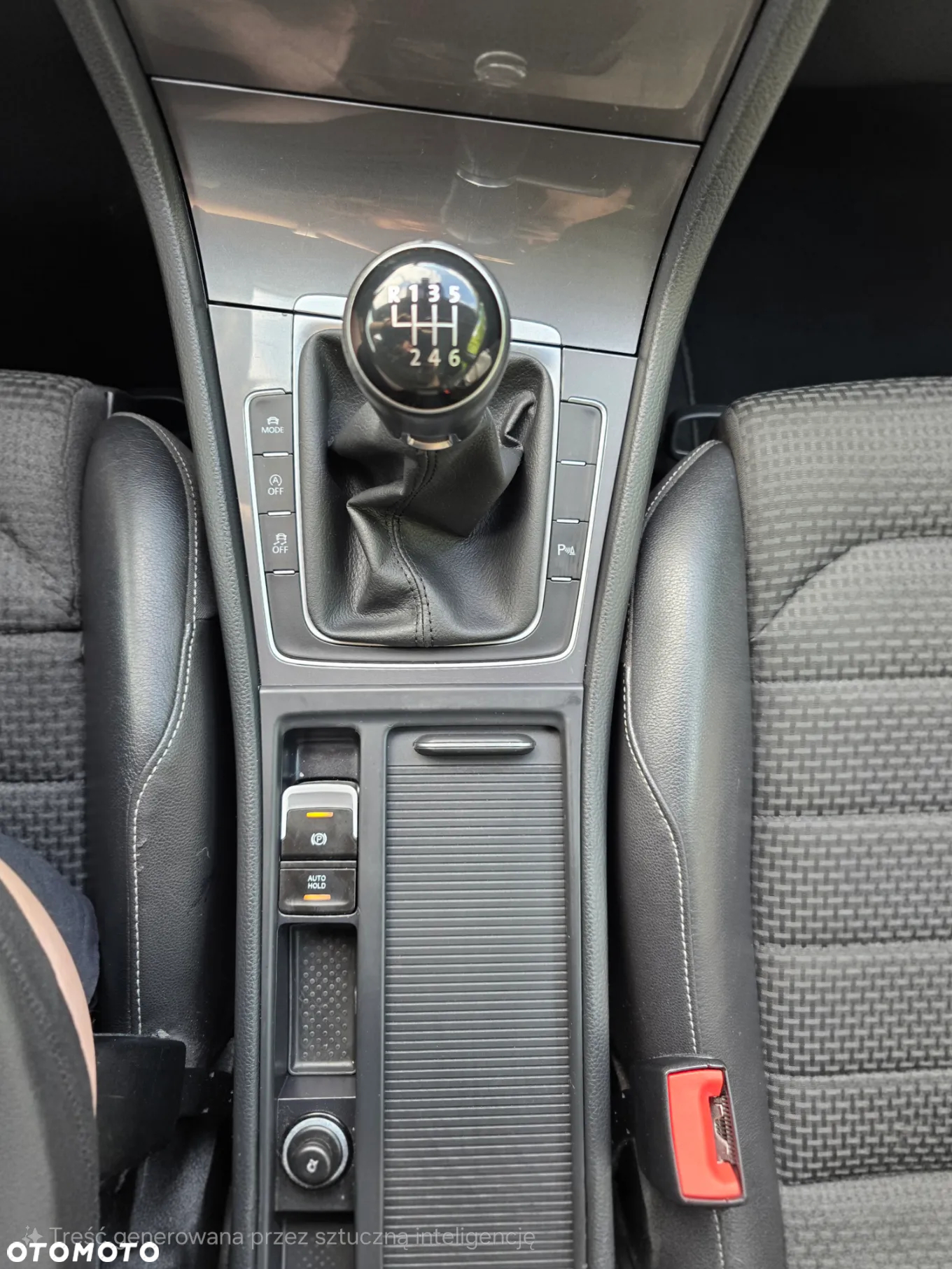 Volkswagen Golf Alltrack 2.0 TDI BMT 4Mot - 12