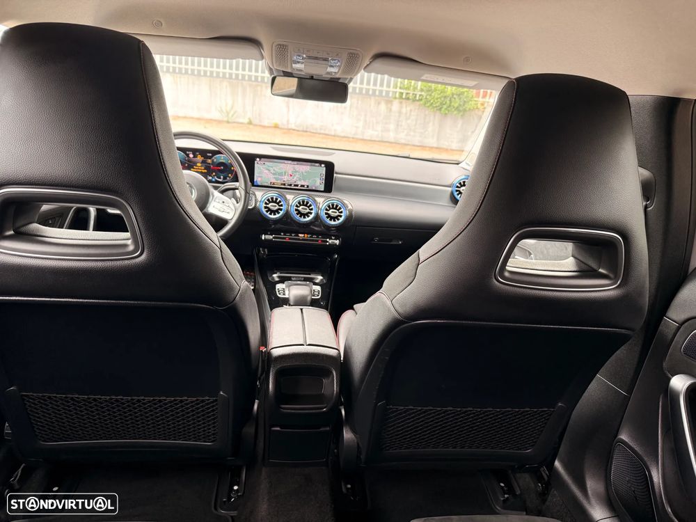 Mercedes-Benz A 180 d 7G-DCT AMG Line - 21