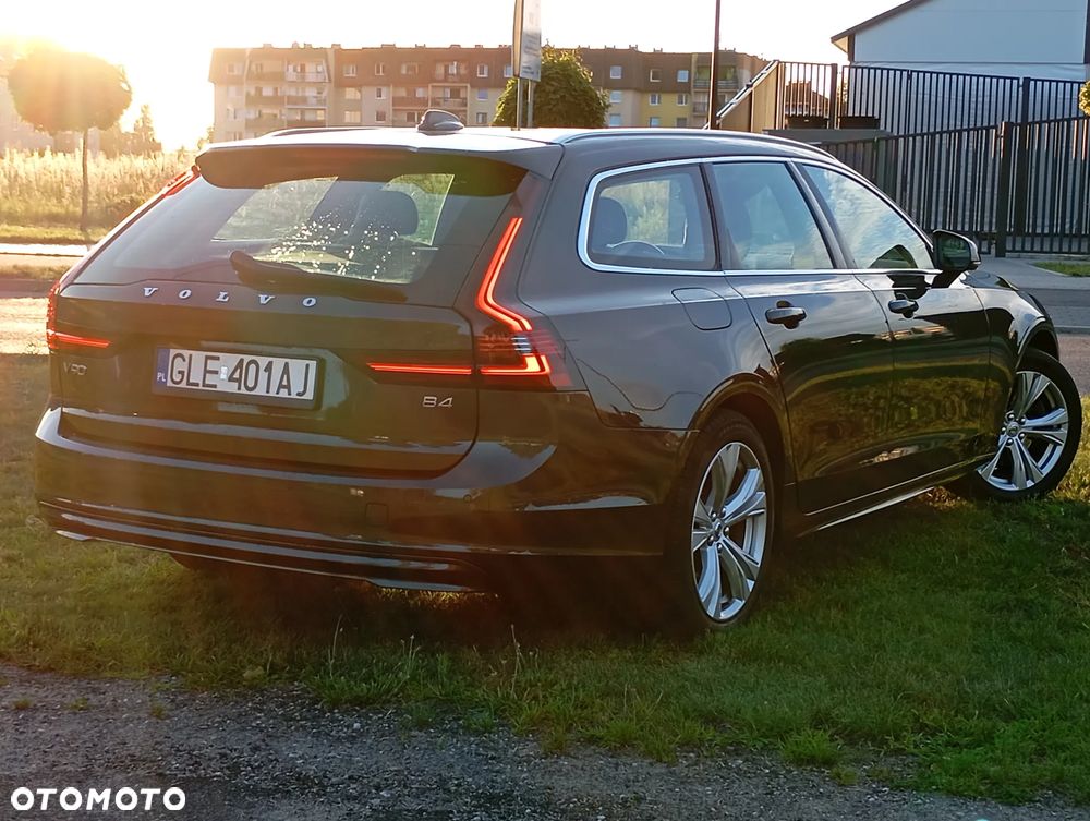Volvo V90 B4 D Geartronic Momentum Pro - 11